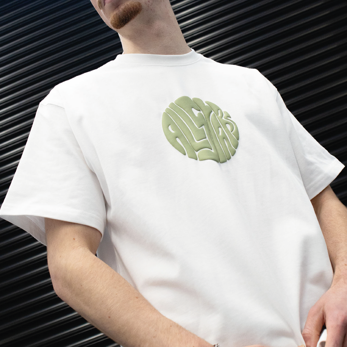 Rounded Logo T-Shirt – White