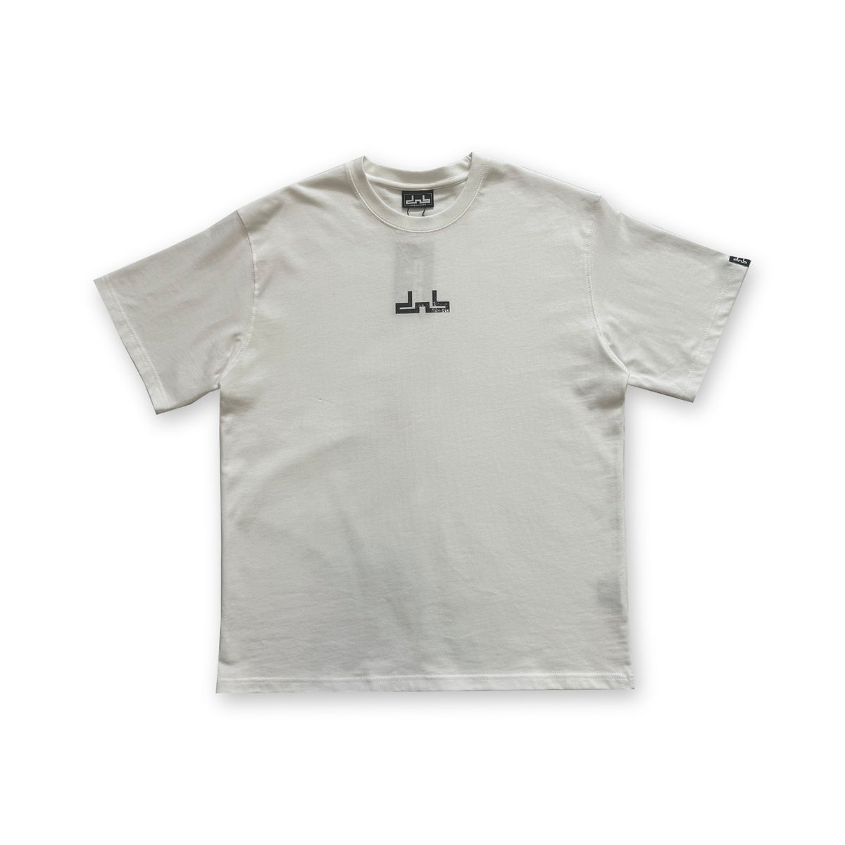 Standard 2.0 T-Shirt – White, flat lay – DnB Allstars