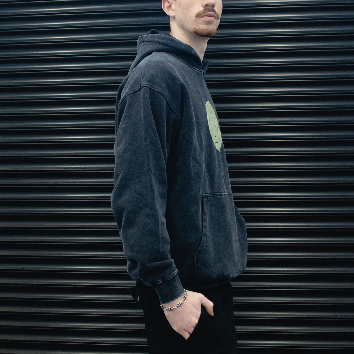 Rounded Logo Hoodie – Acid Wash Black